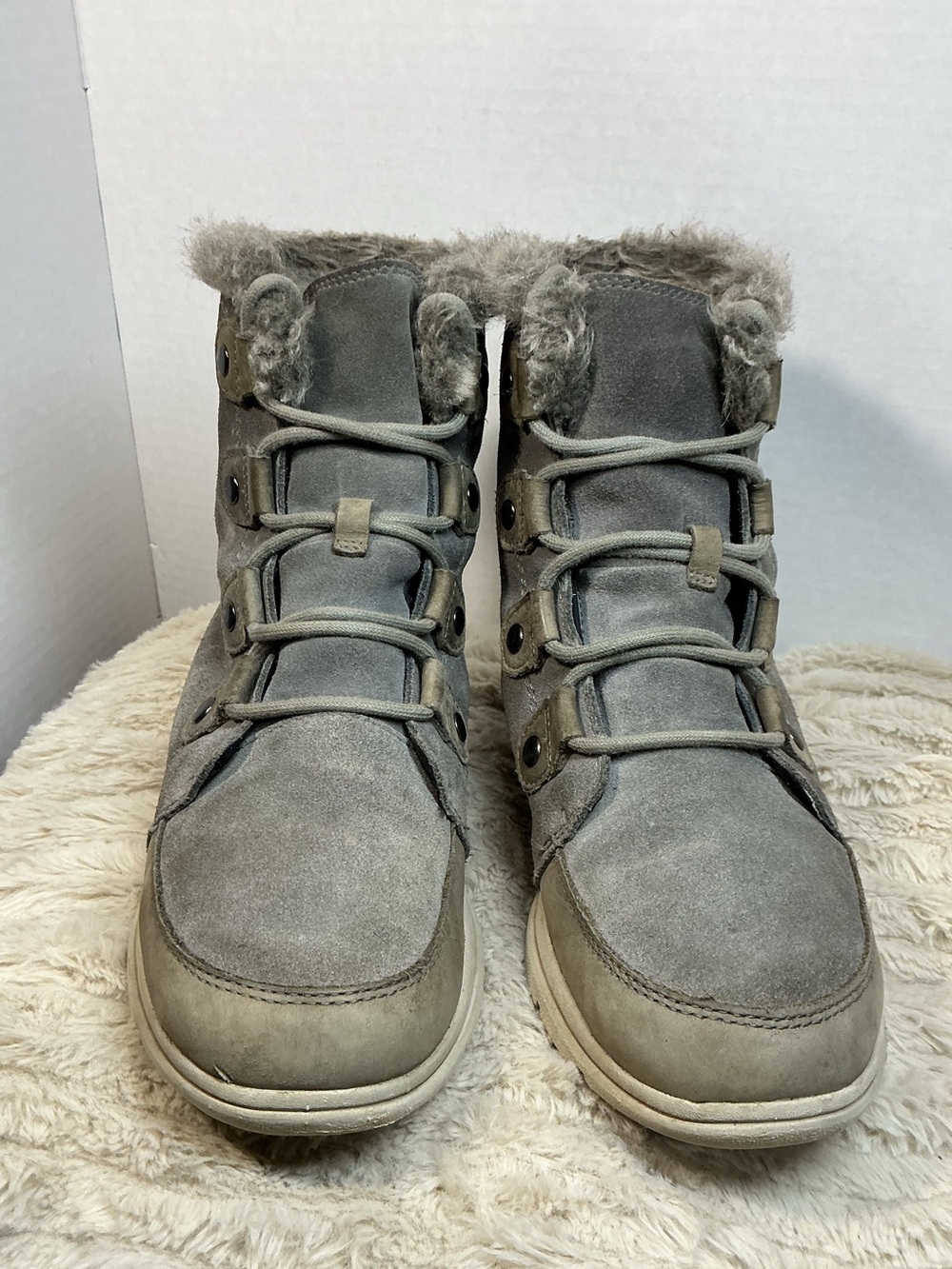 SOREL Explorer Joan Waterproof Winter Boots Women’s Size 9 Grey Quarry Suede